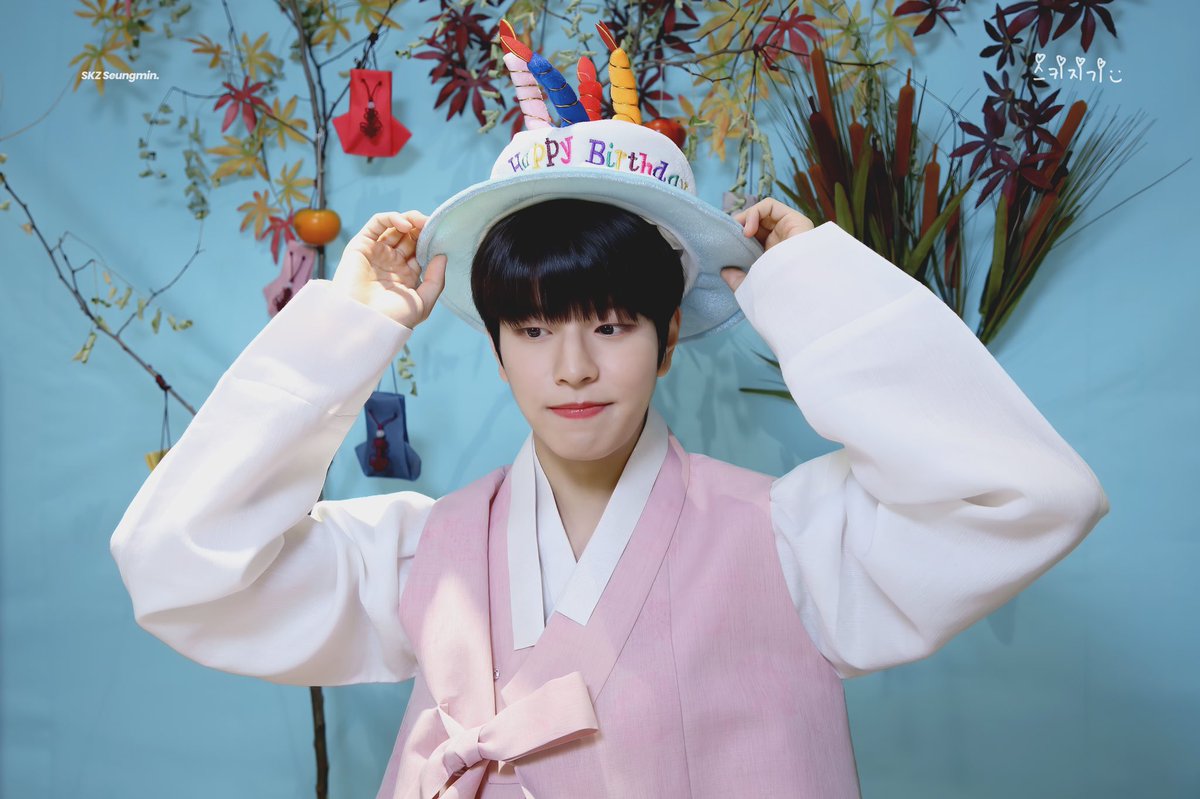 Stray_Kids's tweet photo. [스키지기]
HQ 200922 #승민 #Seungmin
<IN生> VIDEO CALL EVENT

https://t.co/idBnKuKgyY

#StrayKids #스트레이키즈
#IN生 #INLIFE
#BackDoor #백도어
#YouMakeStrayKidsStay https://t.co/bYBwMiVBxF