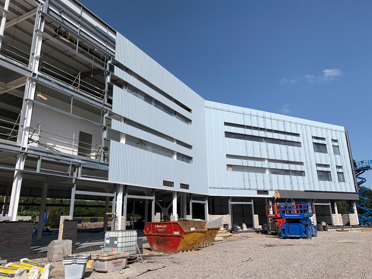 GRJContracting's tweet photo. GRJ are thrilled to be working again with Stepnell on their Pioneer Park project in Leicester. Intumescent coatings of Sherwin-Williams FX range products
#grjcontracting #standingforlifesafety #loveconstruction #fireprotection #aestheticfinish https://t.co/wJbzTTANBa