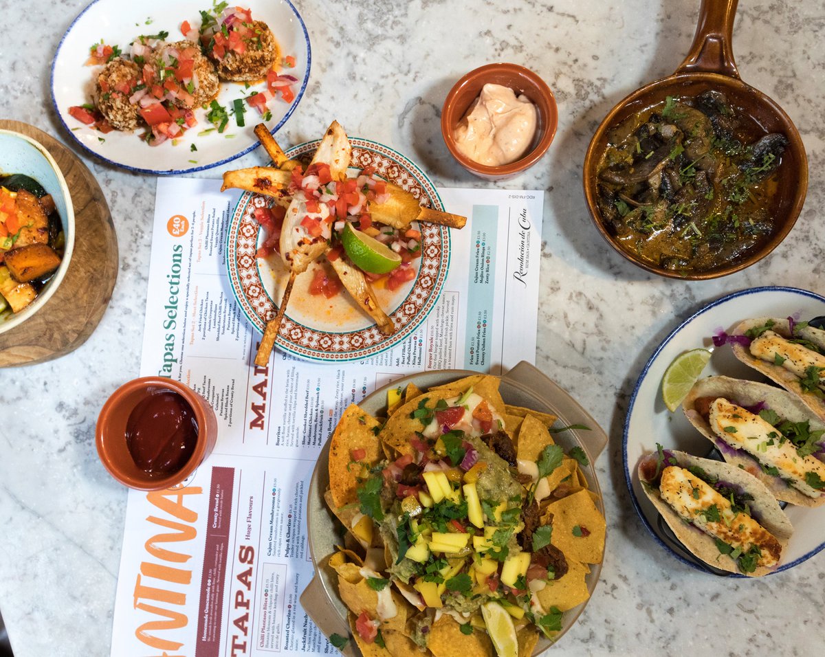 Look how good our tapas looks! 

Book in for a table tonight and get UNLIMITED 50% off food and soft drinks. 

Book here: 
revoluciondecuba.com/book/