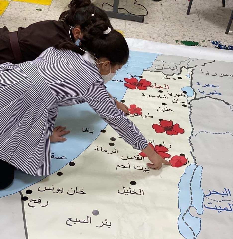 علموا أولادكم أنها فلسطين ،،
 "كانت تسمى فلسطين صارتْ تسمى فلسطين"

أخبرونا من أي مدينة #فلسطينية أنتم