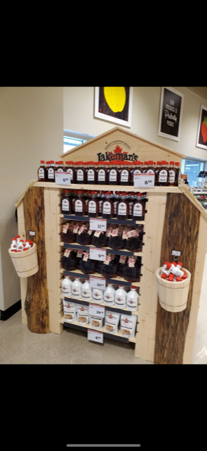 You can now find Jakeman's Pure Maple Syrup, Jakeman's delicious Pancake mix and beautiful maple leaf bottles at Greely Foodland, Just in time for fall! 🇨🇦