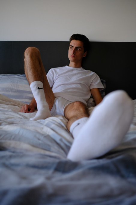 https://t.co/zkiFksDyXK
???????????????

#gay #gays #gaytwink #gayteen #gayfeet #gaywhitesocks #whitesocks