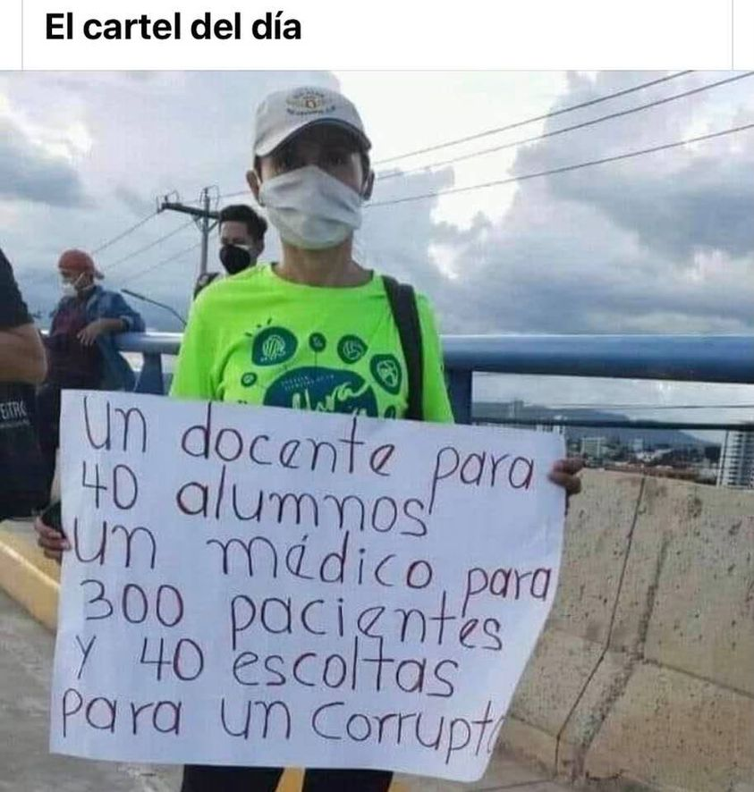 HFCardonaG's tweet photo. La gente piensa. https://t.co/OnVrOU4pFD