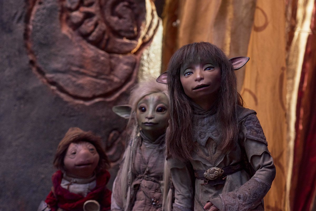 sapphire_bisby's tweet photo. #SaveThra waited too long for this story. I hate to see everyone just let it die after one season. We need new worlds. New stories. New adventures. We NEED THRA! We need Hope. https://t.co/YbB3v9j5Cp
