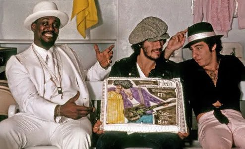 Happy Birthday Boss! Born to defy chronological time! Still doing among the best work of your life!