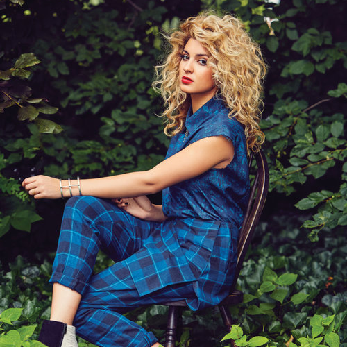 1Radionow's tweet photo. Let's give your faith-walk a little EXTRA push! Never Alone Ft. Kirk Franklin by @ToriKelly Next Up... https://t.co/lt5ZfymJOR
