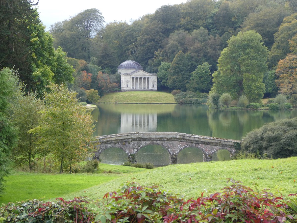 2DogsAwning's tweet photo. Day 267 of my #Walk2020Miles challenge supporting 
@TrussellTrust 8 miles from Alfred's Tower around Gasper, Stourton &amp; Stourhead whilst staying at Wyndham Farm CL #StopUkHunger #WiltshireWalks #BootsOnMiles @candmclub #CLSites https://t.co/78MxlP7ydC