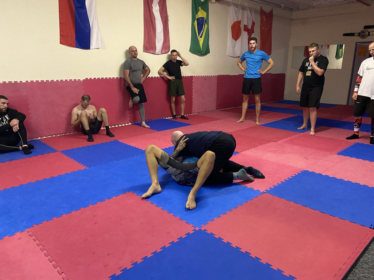 HydeMMA's tweet photo. Strong MMA class tonight. Side control positioning drills &amp; kickboxing. Great work! https://t.co/MiWWJ0fkjg