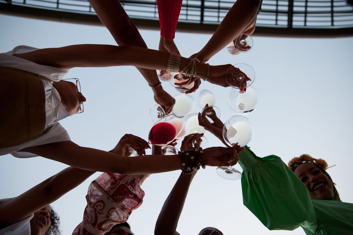 Need some tunes to carry you into #HeritageDay tomorrow?

Check out <a href="/djkenzhero/">Kenny</a> &amp; @Tha_muziK's What's Wrong With Grooving? playlist from our event with <a href="/creationwines/">Carolyn Martin</a> &amp; <a href="/kayafm95dot9/">Kaya959</a> at <a href="/DaVinciHotelSA/">DAVINCI Hotel</a> this past Sunday. 

It's all kinds of 🔥🔥🔥

open.spotify.com/playlist/07KBZ…