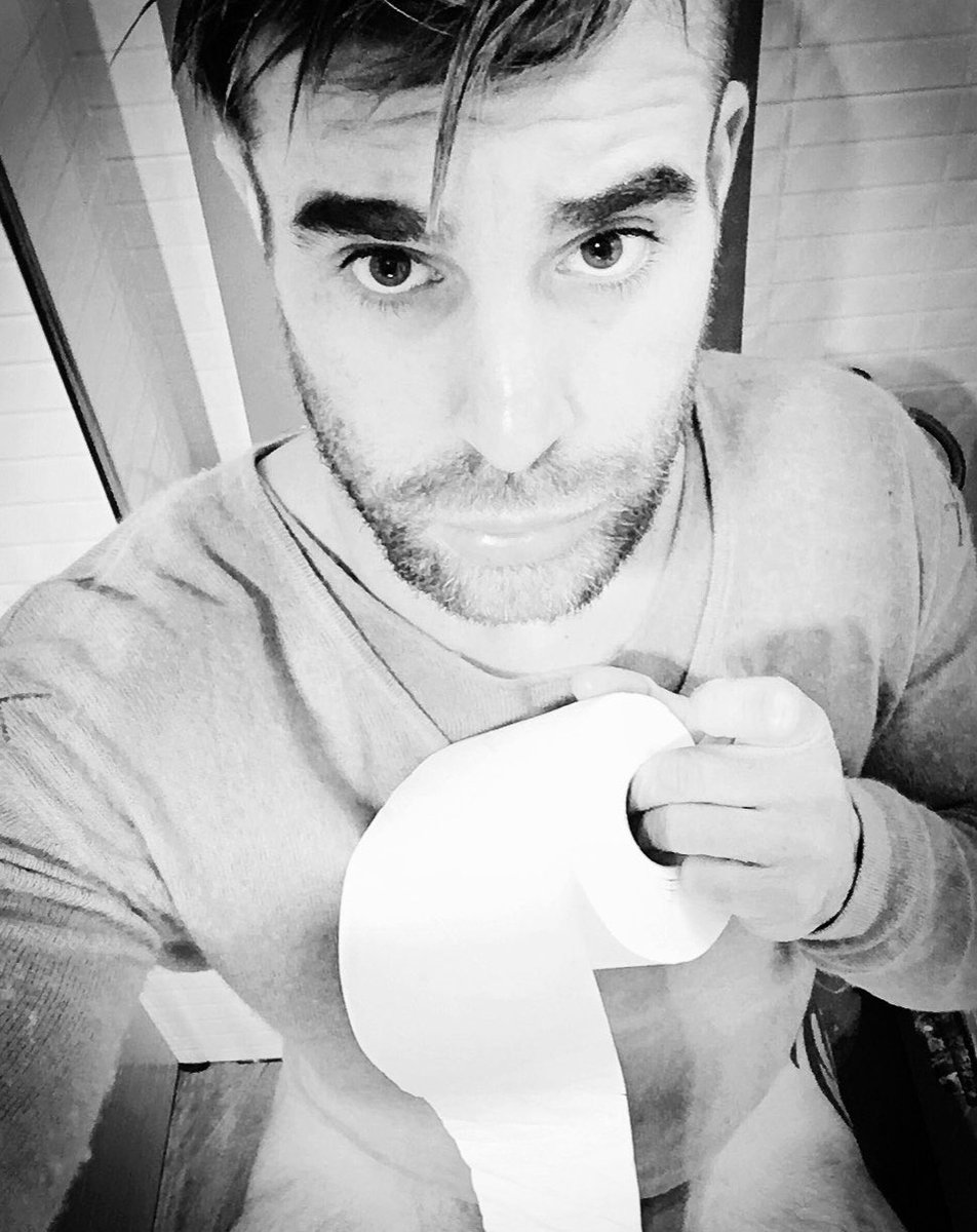 JulRomeX's tweet photo. My name is Loo... John Loo! 💩
#JohnLoo #JamesBond #John #Loo #Pipi #Popo #Caca #PetitCoin #Gay #WC #XXX https://t.co/VTj0xWKPCA