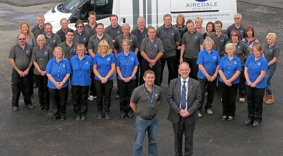 AiredaleSprings's tweet photo. Recently, we hosted Robbie Moore (MP for Keighley and Ilkley) and Guy Opperman (MP for the Department for Work and Pensions Minister), who visited Airedale Springs to learn more about what we do.
#manufacturing

https://t.co/pQHqffkopk https://t.co/L4yHxkjTjj