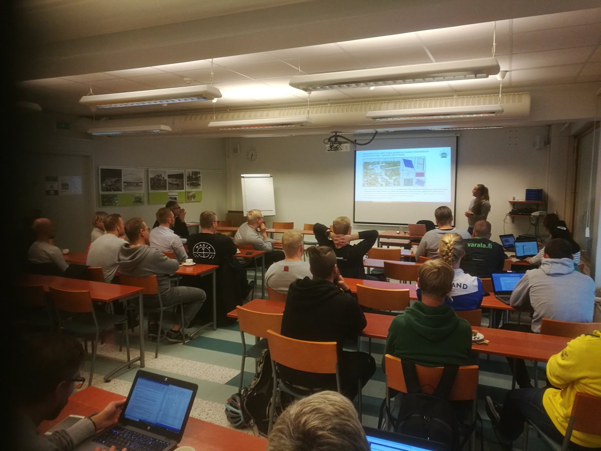 #Tampere'en #urheiluakatemia'n #terveysverkosto'n tapaaminen. Tavoitteena moniammatillinen osallistuva, valmentajajohtoinen ja tarvelähtöinen asiantuntijatoiminta <a href="/TampereenUA/">Tampereen Urheiluakatemia</a> &amp; @varalaofficial painopistelajeissa yhteistyössä terveysverkoston ja alueen erikoisosaajien kanssa.