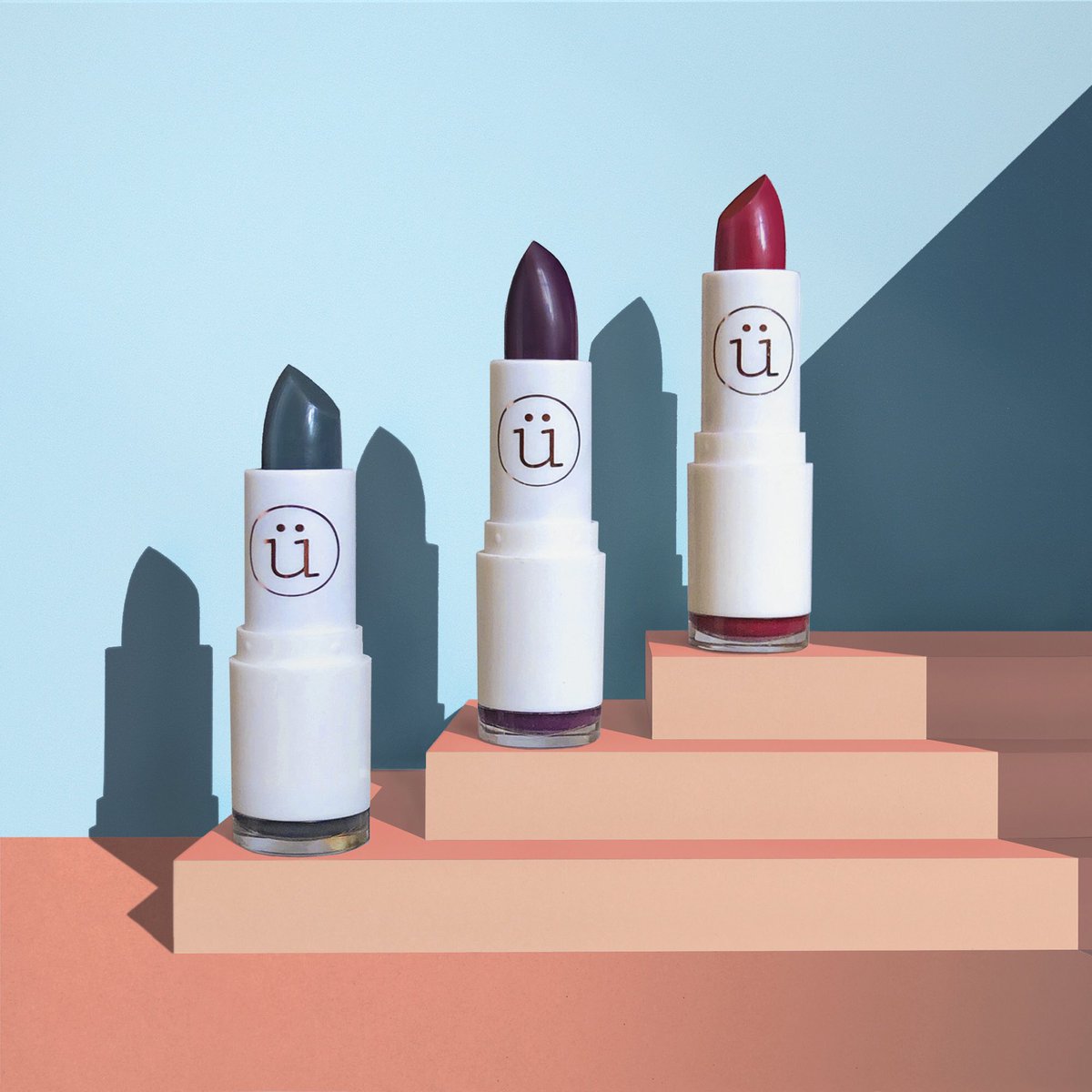 M2UNYC's tweet photo. What is your #powerstatement lip color? 💪🤘💄
Our top choices are #m2unyc #delightfully #smooth #mattelipstick in shade “Jungle”, “Empire” and “The Red”. https://t.co/eEoRTzGZti