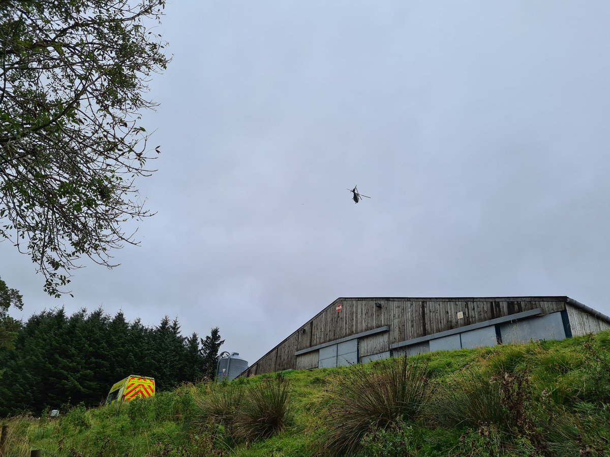 NWAmb_simwal's tweet photo. From leaving station to getting back about 6 hours! A long job but well supported by the Alston crew @MrCrembo and volunteers from @PenrithMRT as well as @GNairambulance @dutty999 #JESIP #TeamWorkMakesTheDreamWork time for a brew! https://t.co/B9JZ5bs00Z