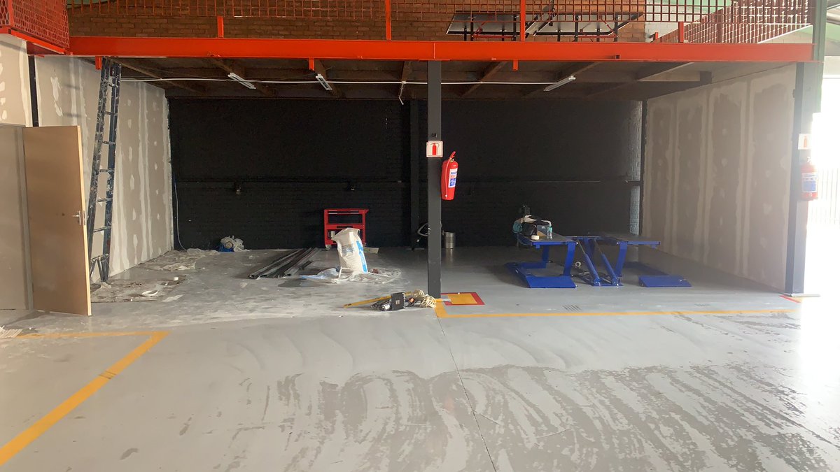 EngleGp's tweet photo. Professional Detailing services will be available sooner than you think.
#glossarmour #garage72 #polobrasil #vwgolf #detailingislife #qltystnc #thisisdetailing #flgntlt #detailersofinstagram #howdeep #vwpolo #stillstatic #art #carcare #instagood #love #carporn #photooftheday https://t.co/xj7bvlslpV