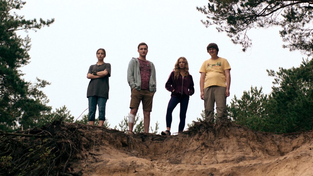 yzoja's tweet photo. W Lesie Dziś Nie Zaśnie Nikt WRESZCIE z premierą na Netfliksie poza Polską!

Film pojawi się na platformie w wielu krajach 3 dni przed Halloween, czyli 28 października.

źródło: https://t.co/yQwxPNx1c7 https://t.co/PXKly4Mixs