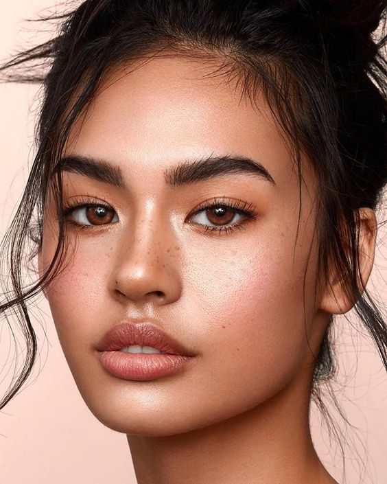 We’re back in Guildford! We know you’ve missed us and we’ve missed you too!

We’re open Weds-Sun at House of Fraser Guildford. Don’t wait till it’s too late to book in and see us! 🤗

#ShavataBrows #Brows&amp;Lashes #BrowBeauty #Lashes #Brows