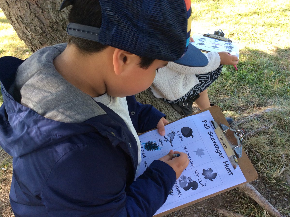 Kinder Room 208 tweet media