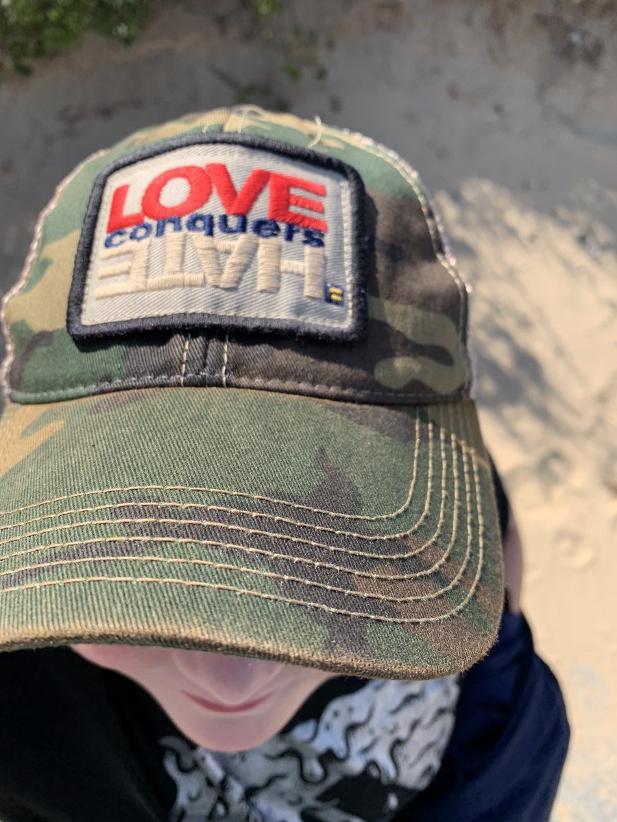 capeliad's tweet image. Day four. Liam James McCarthy went a diggin for some clams.