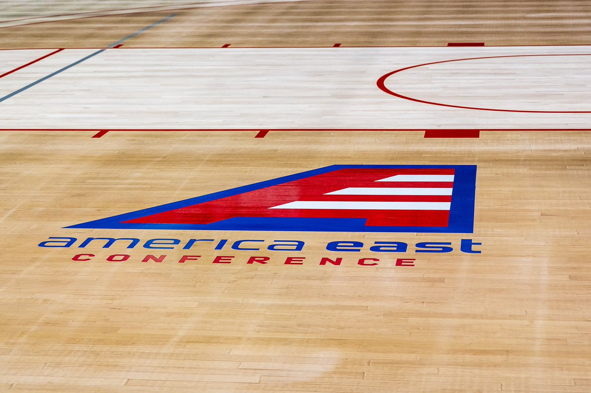 AEHoopsNews's tweet image. Check out the new AE logo on @NJITHoops &amp;amp; @NJITWBB’s court! #AEHoops 👏