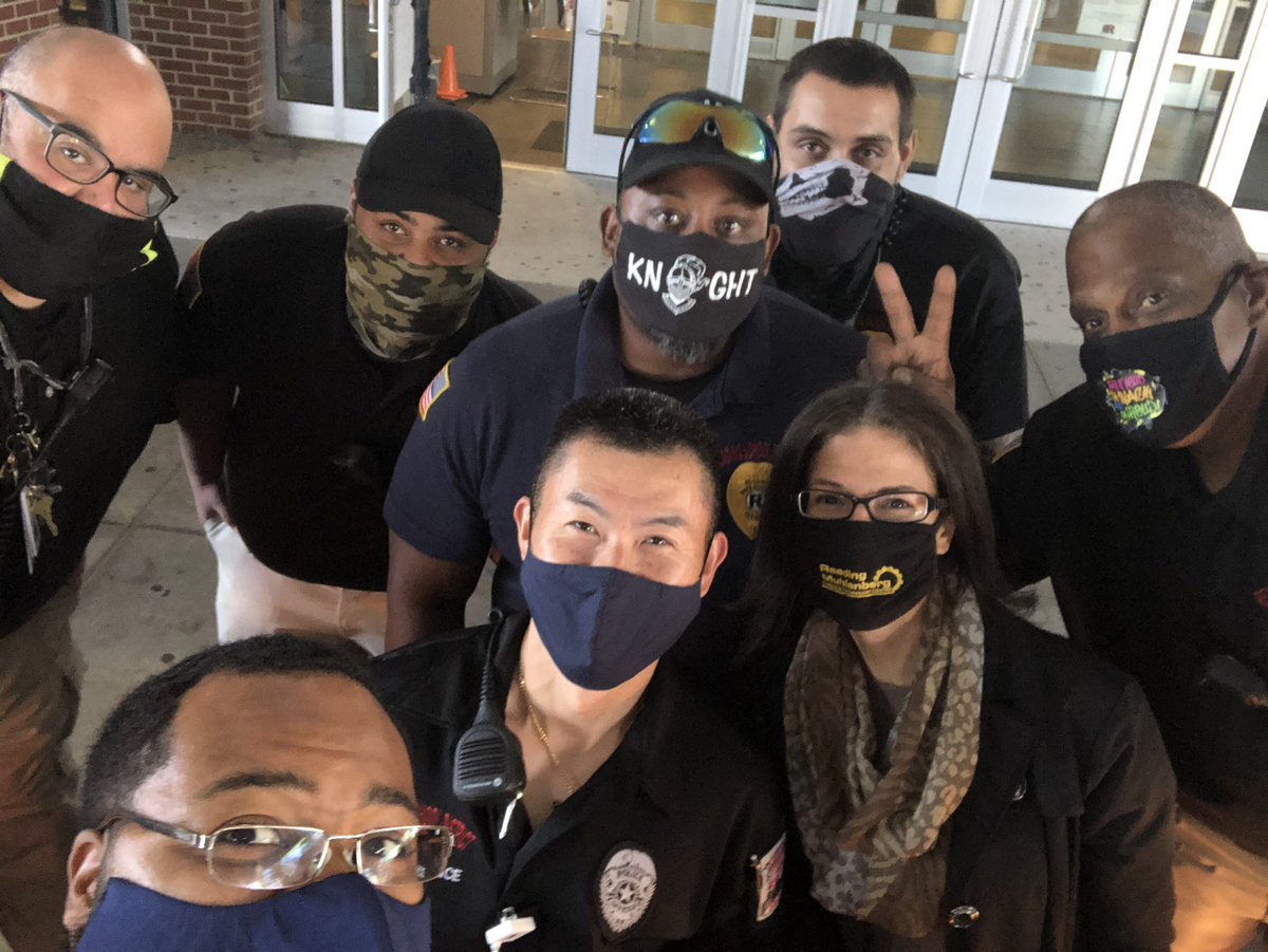 RdgMuhlCTC's tweet photo. We love our educational partners! Sending a huge shout out to security at Central Middle School who rescued us when our van battery died while handing out supplies to students. They are the best. Thanks for taking care of us today! #RMCTC https://t.co/oKtiLNiqis