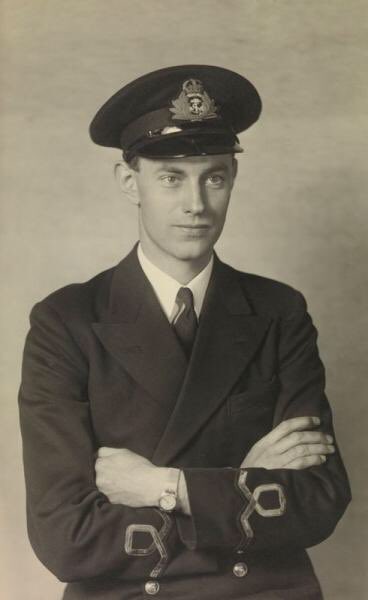 Since 1940, the George Cross has been awarded over 400 times.During WW2, many recipients were recognised for their roles in bomb disposals, or their work with the secret Special Operations Executive. John Babington, who defused German bombs; Odette Hallowes, an SOE agent