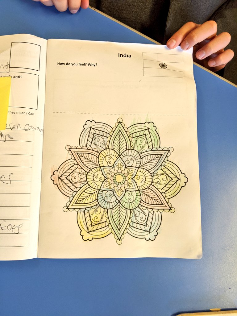 VCWalneySchool1's tweet photo. 🇮🇳 Year seven have been to India today and have learnt all about mindfulness, meditation and mandalas! Aren't their efforts beautiful? 🇮🇳

#VocbularyandCulture #proudofourstudents https://t.co/ltOhnsYNaN