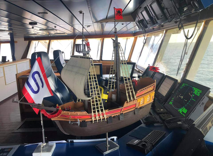 ybtracking's tweet photo. Does everyone remember the little #playmobil ship that set sail on the high sees with our YB3 tracker keeping tabs on its journey? Well - now there's a new toy ship and a new tracker - #Adventure 2 is a go for its maiden voyage this week...https://t.co/lXgcJZ25SK #YBTracking https://t.co/zsp6UGkuIe