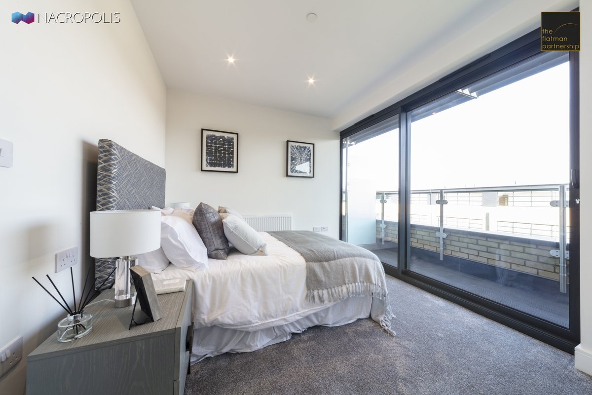 Flatmans's tweet photo. #flatmans #hurricanecourtlangley #luxuryliving #langleylife #buyingyourhome #prestigeproperty #newhome #investinginproperty #interiordesign #nacropolis #nacropolisgroup #hurricanecourt #langley #berkshirelife #langleyproperty #buyinganapartment #langleyestateagent https://t.co/wjhK8jJe3S