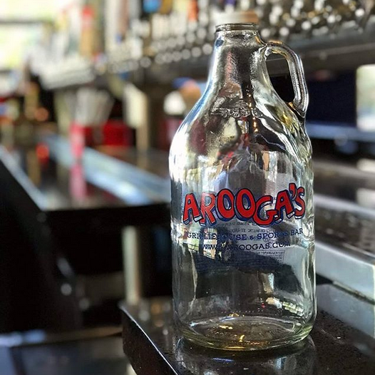 Aroogas's tweet photo. Our Half Price Growler Happy Hour goes daily from 5-7pm & fills start at just $4. Check out our current draft list on @untappd
#arooganation #aroogas #happyhour #growlers #takeout #togobeer #craftbeer #local #openfortakeout https://t.co/y4C6Mosu08