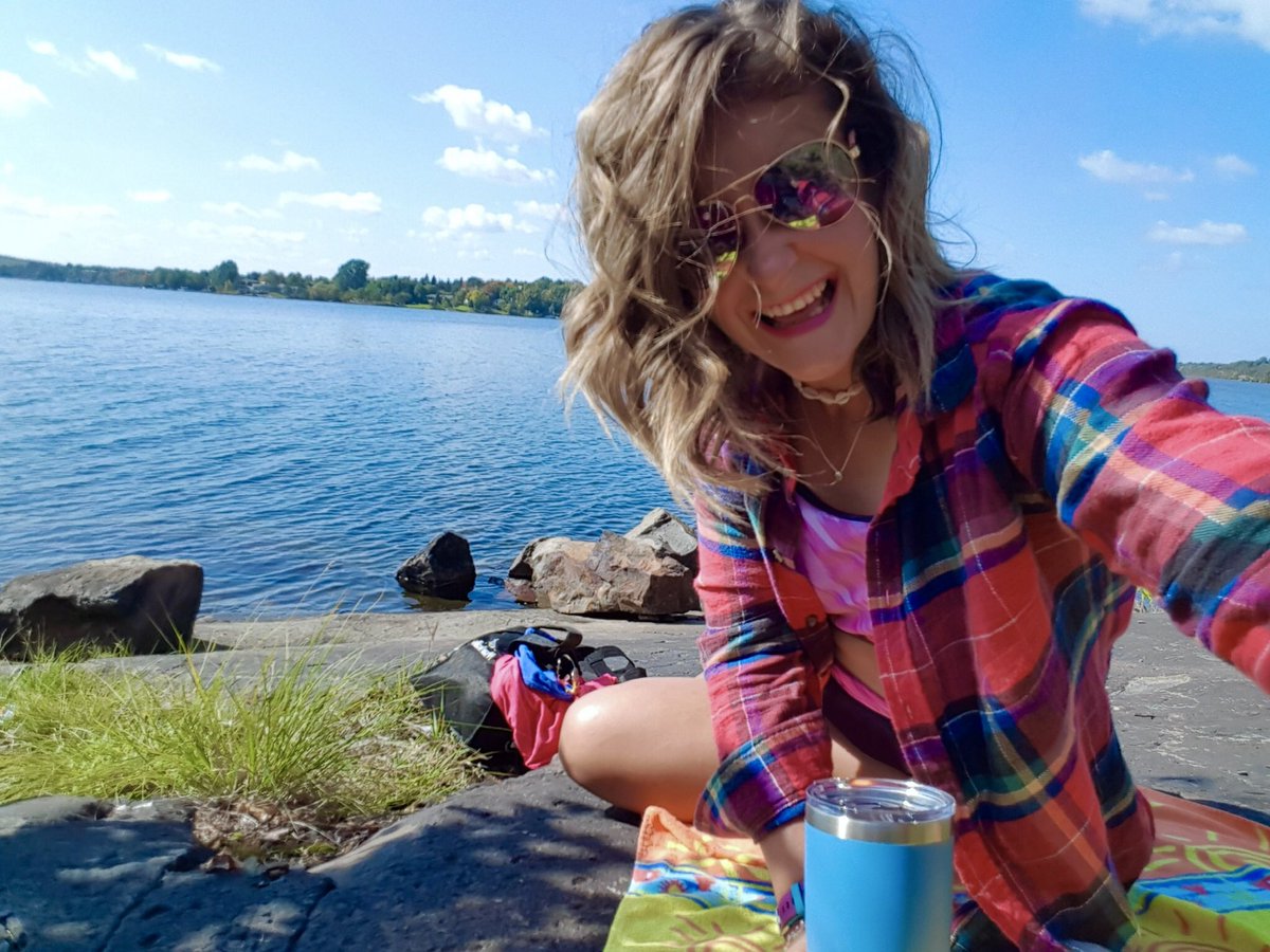 HeyItsMeMissJT's tweet photo. Bringing back a little bit of summer. I’m not going to lie, the lake was freaking chilly. #ILovedEveryMinuteOfIt #SweetSeptember #ChapterNineOfTwelve #RamseyLake #MermaidLife #SwimmingInSeptember #GreatCardio #RaiseThatHeartRate #JustMoveIt 💦☀️🍁🍂🌲🧜‍♀️ https://t.co/a7EwWq3wKE