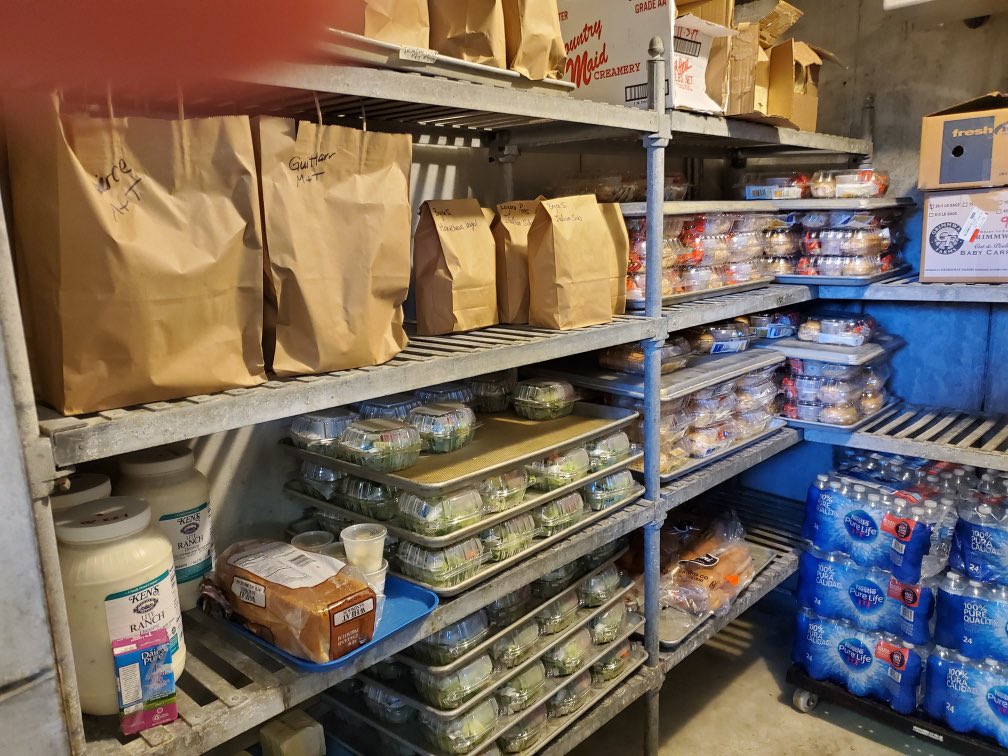 HWRSD_Lunch's tweet photo. Remote meals ready to go!  Don’t forget to sign up for next week! https://t.co/5CauWiDYjV https://t.co/Oh981TSgGx