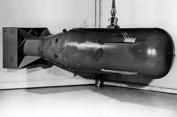 MADMs used W-45 warhead w/variable yields (1 kT-15kT) weighed 150 lbs (W-45 only) or 350 lbs (complete), 11.5 in diameter & 27 in long. MADMs (top left) thus had a potential blast yield (15 kT) as powerful as the Little Boy bomb that destroyed Hiroshima (all other photos)!47/