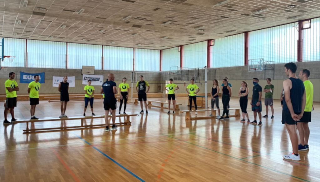 eusaunisport's tweet photo. To mark the start of the 2020 #BeActive European Week of Sport, @eusaunisport organised and participated in a European Fitness Badge Test before joining the @FISU family in attempting the global Cheerleading Challenge.

➡️ https://t.co/qZQeV0UALB

#myeusa #eusaunisport #BeActive https://t.co/RV5Xg2EAwp