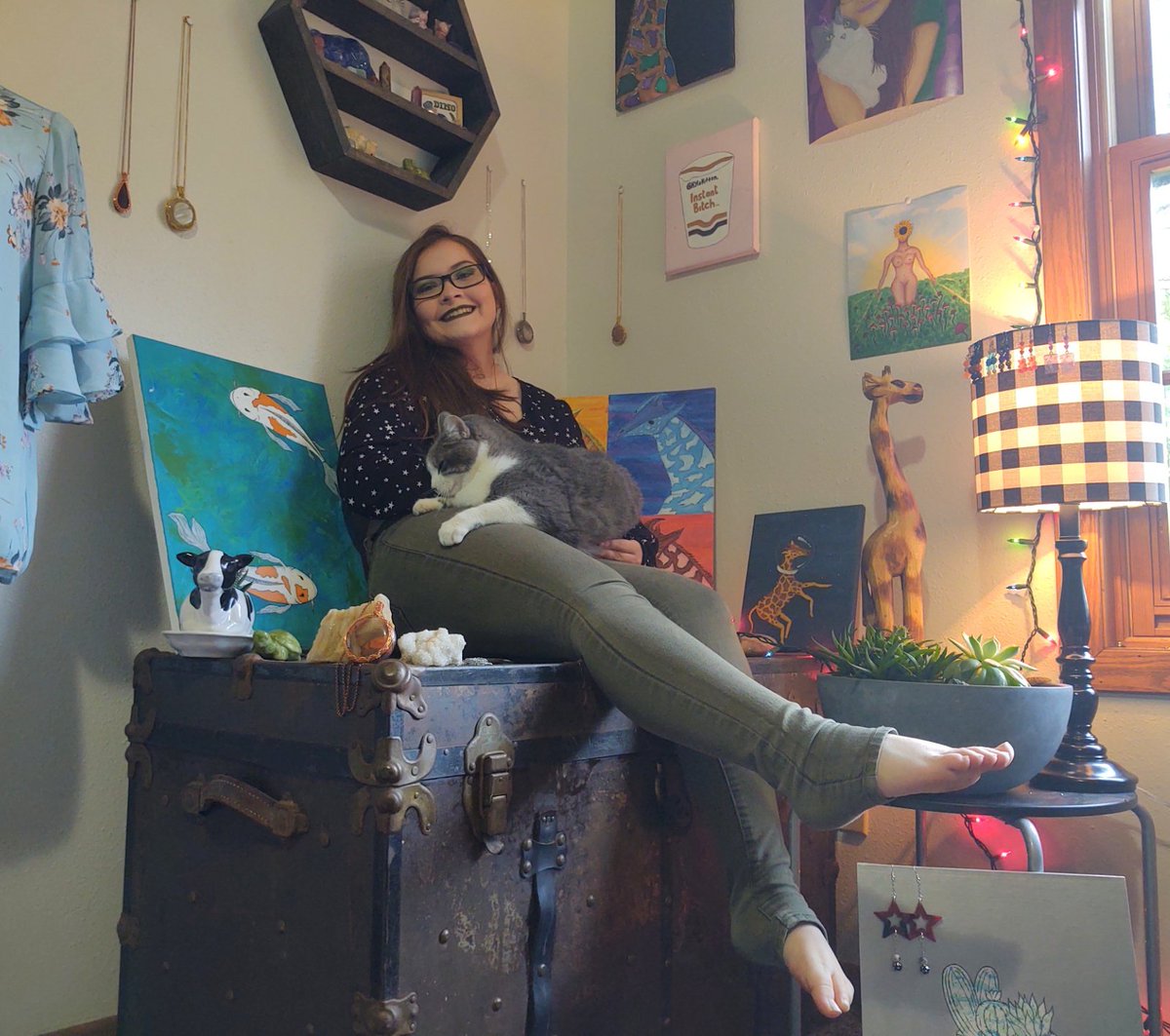 kyla_kitten's tweet photo. Just a girl with her cat surrounded by art💗✨ https://t.co/orX1lDUoQB
