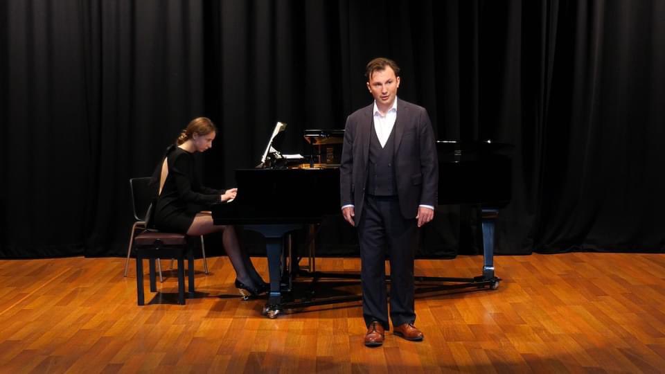 Today was our first “Wandsworth Wednesday” live concert at the <a href="/natoperastudio/">National Opera Studio</a>. The concert will be available on their website for a limited time. @RNCMvoice <a href="/rncmalumni/">RNCM Alumni</a> <a href="/FormbyChoral/">Formby Choral</a> <a href="/birkenheadcs/">Birkenhead Choral</a> #britten