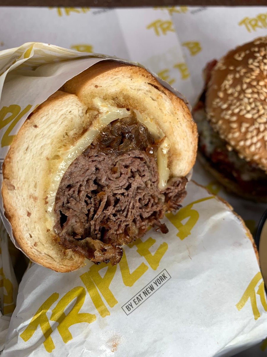 triplebagels's tweet photo. FREE FRENCH DIPS. Head to our Instagram to win. https://t.co/WANFDAB30p https://t.co/wk7xQx6dQJ