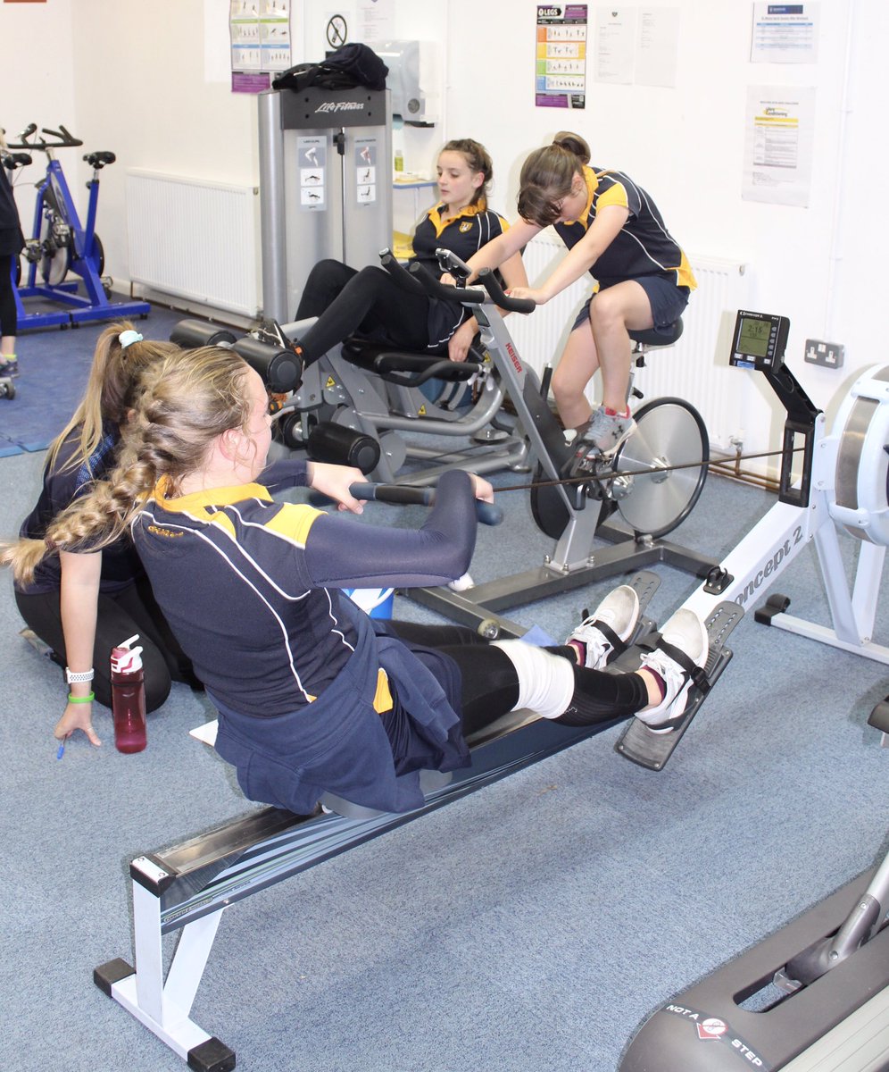 BedstoneCollege's tweet photo. An amazing afternoon here at Bedstone, featuring an Inter-House Multi-Sports Challenge, including assault course, golf driving, rugby conversions, Hopton Run, speed rowing, netball shooting and badminton!
We may need an algorithm to work out the results! 👏👏👏
#activityforall https://t.co/Tw9WGLbrmz