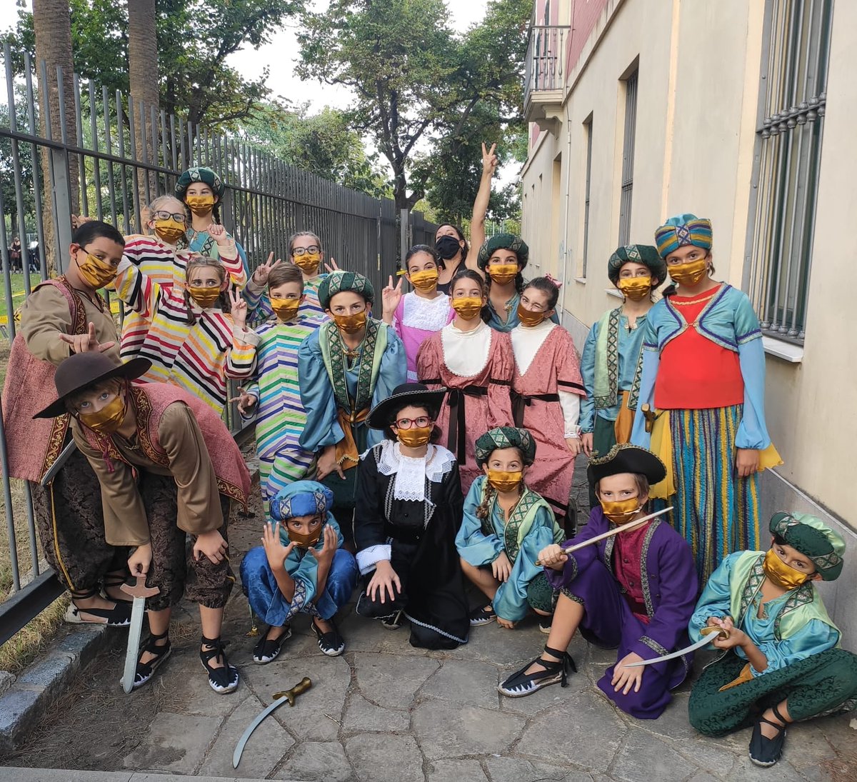 Estrenats! Visca el ball de Marcos Vicente 2019-2020 de <a href="/la_vitxeta/">Escola La Vitxeta</a>