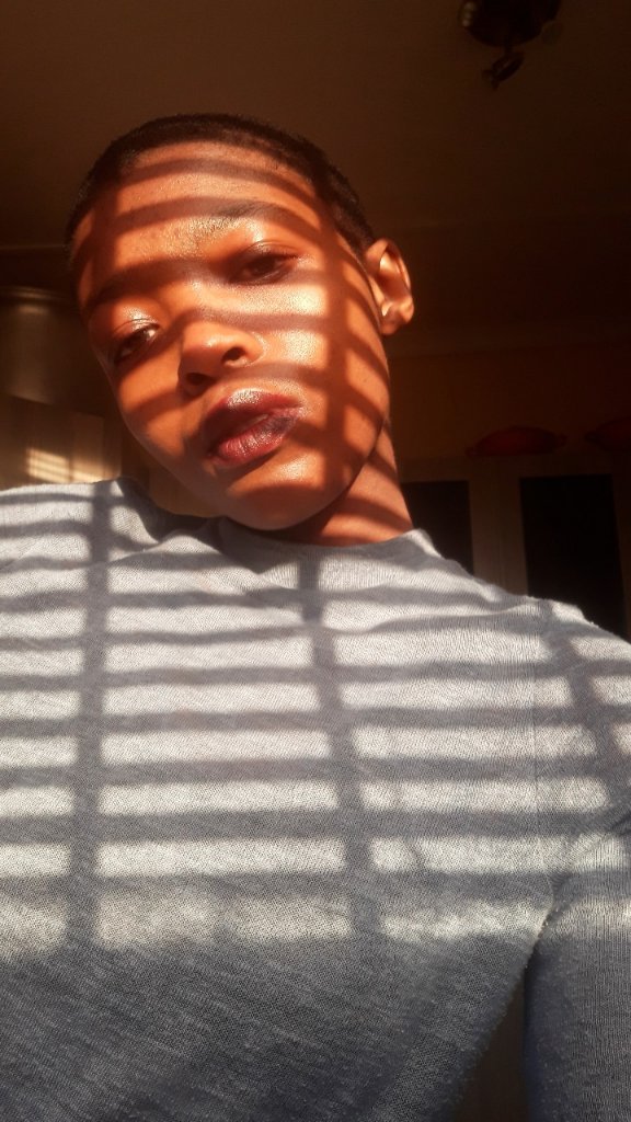 1st_simnikiwe's tweet photo. #SpringSingleQueers. Celebrating Bisexual visibility also. Hello, hi. https://t.co/uTOnzjHnNF