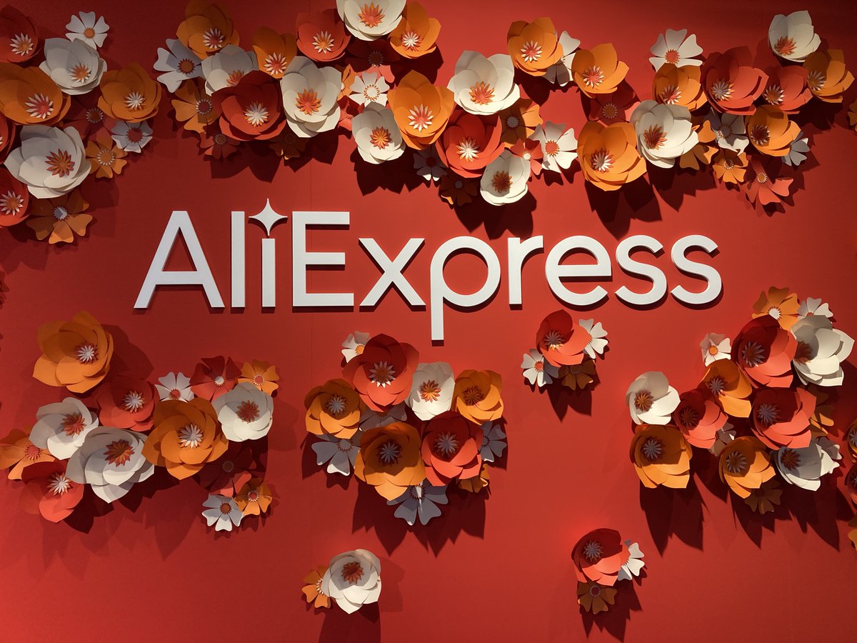 AliExpressFr's tweet photo. #AliExpressParis ⏰ J-1 avant l'ouverture de notre Pop-up Store à Châtelet ! Dites nous en commentaire quels articles vous avez hâte de découvrir🤗 👇 https://t.co/Fc2AYeZOYW