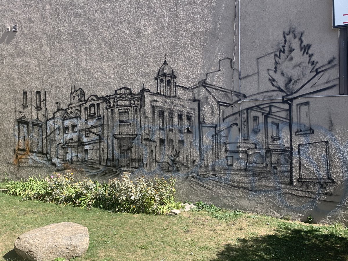 GreekTownBIA's tweet image. Amazing mural in progress by Poser @eastendartsto @StART_Toronto ⁦@TO_Transport⁩ #DestinationDanforth #muralism #Danforthmurals