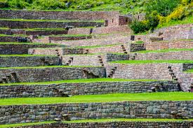 MachuPicchuCent's tweet image. Tipón is an archaeological site in Cusco, where water was worshiped. It contains enclosures, thirteen terraces built in the Inca style, platforms and irrigation works.  #peru #cusco #machupicchu #tipon #terraces #plarforms #tours #travel
