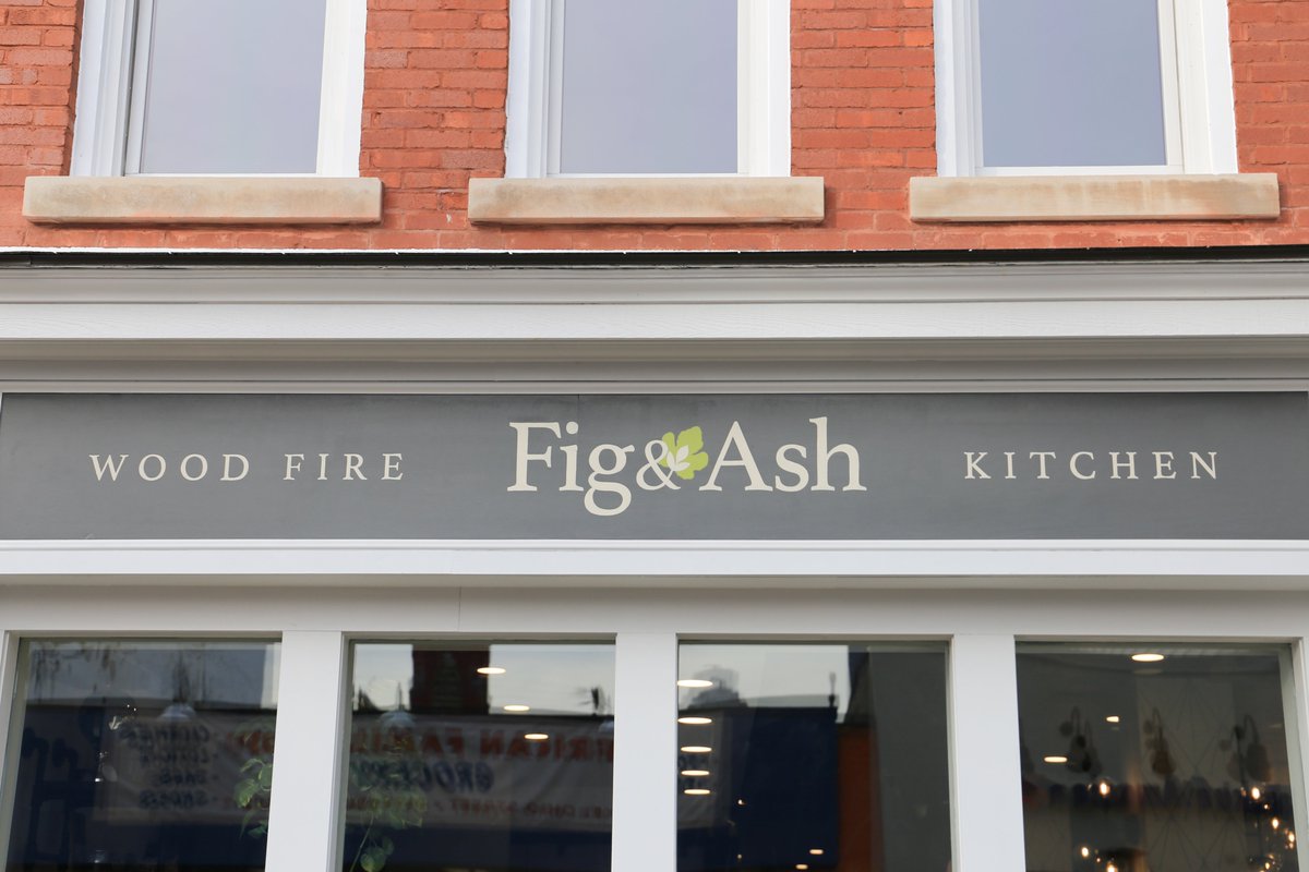 FigandAsh's tweet photo. The wait is over! Join us for cafe-style lunch service inside our beautiful new dining room or enjoy the weather (and food!) in our courtyard: Tuesday through Friday from 11 am to 2 pm. #OutdoorDining #PittsburghRestaurant #GrandOpening https://t.co/QJJKEl0TSD