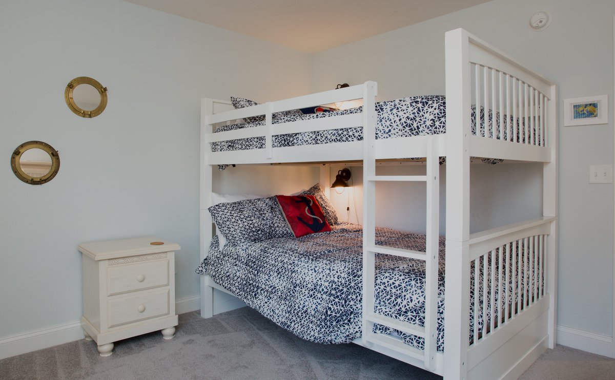 Bunk Beds: a timeless classic for any child's room. 

#NextGeneration #ibuildamerica #customhome #homebuilder #customhomes #beachhouses #coastaldesign #designbuild #delawarebeachhomes #customhomesdelaware #beach #childsroom #bunkbeds #bedroom #deweybeachde #houzz #timeless