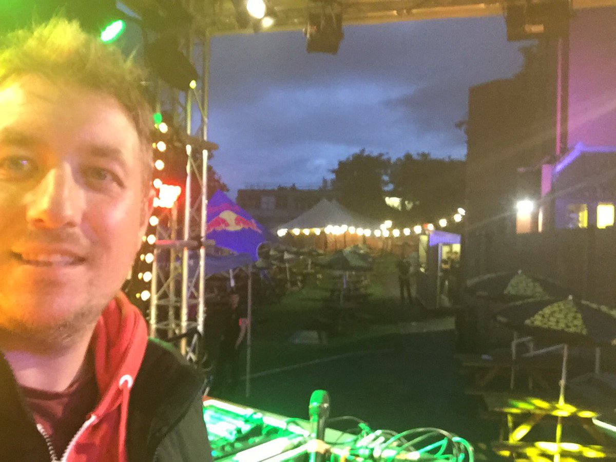 Im guessing I’m one of the only DJs that will be playing beyond 10pm for the rest this year! Out on the Su lawn tonight 👍 <a href="/SURHUL/">Royal Holloway Students' Union</a>