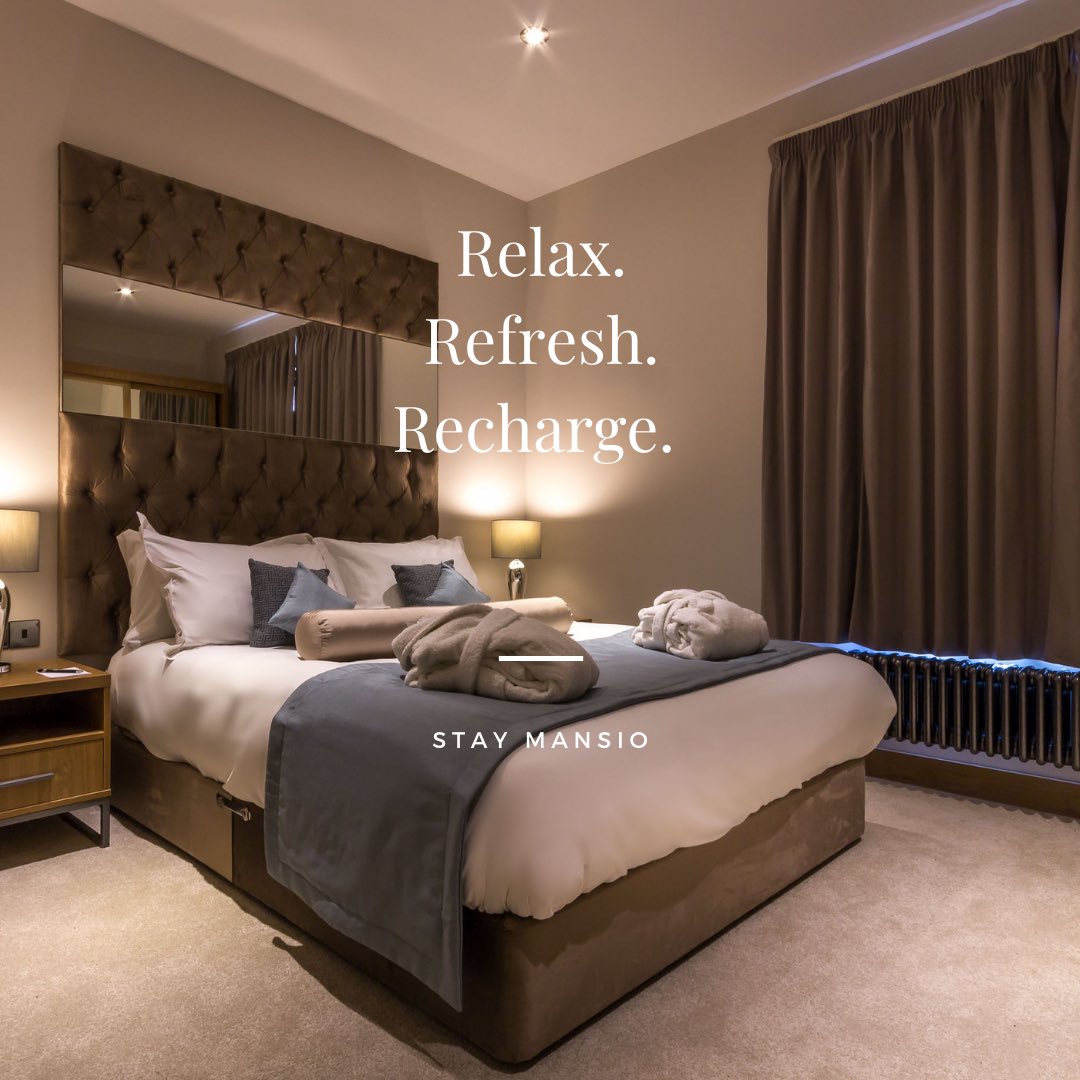 MansioSuites's tweet photo. Vacation blues? Your staycation awaits...

Call us direct on 0113 8000 400 or follow the link in our bio for bookings ✨

#mansiosuites #styleandservice #welcomehome https://t.co/0ZYO8XPsb4