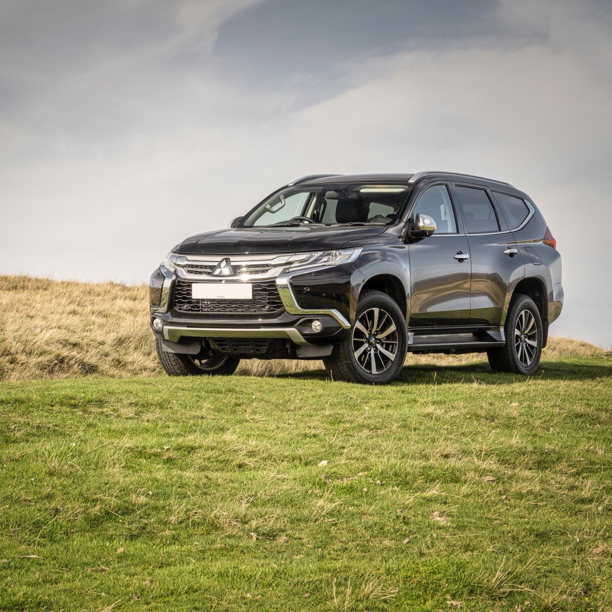 PnPgraphix's tweet photo. Thank you Browns Mitsubishi, Preston UK @MitsubishiUK #shogunSport Great sales service and very happy with my new 4x4. Recent week away in the #LakeDistrict #cumbria #offroad #wilderness https://t.co/PC7UjPTYVS
