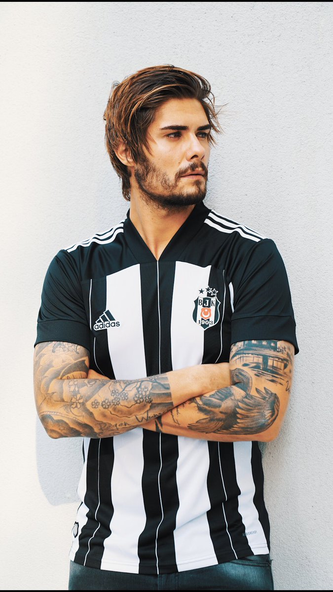 📸 Barış Murat Yağcı yeni Beşiktaş formasıyla... 🦅