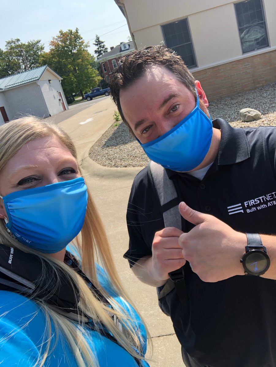 Successful 1st meeting with <a href="/BKutuchief/">Brett Kutuchief</a> for FirstNet. Thanks for coming out looking forward to many more.  #lifeatatt #FirstNet #Feetinthestreets #Sunnyday